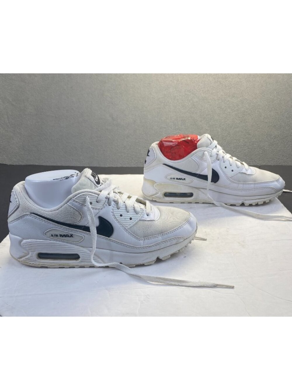 Nike Air Max 90 Shoes White Black DH8010-101 Running Casual Size Women’s 9.5